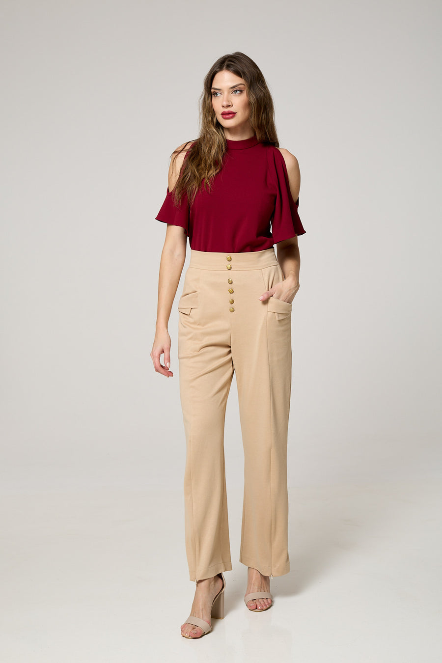 Elegant High-Waist Wide-Leg Trousers with Adjustable Slits